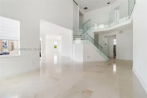 8551 NW 110th Avenue Doral FL 33178