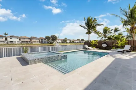 8551 NW 110th Avenue Doral FL 33178