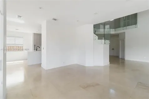 8551 NW 110th Avenue Doral FL 33178