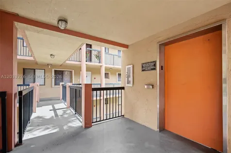 5490 W 21st Court Hialeah FL 33016