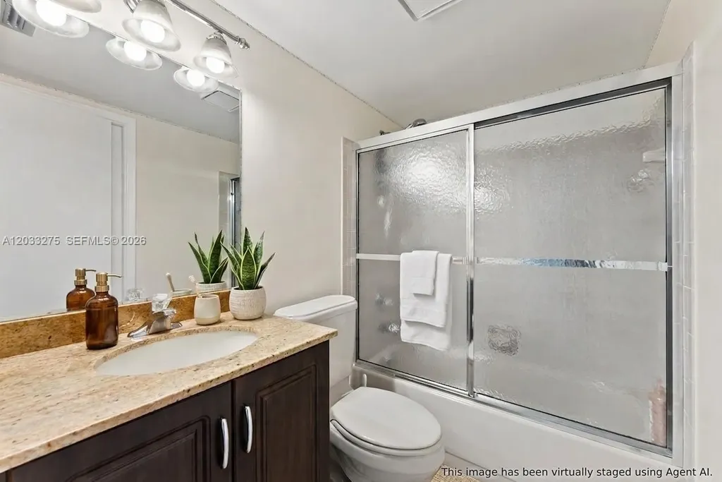 4148 N Palm Forest Drive N Delray Beach FL 33445