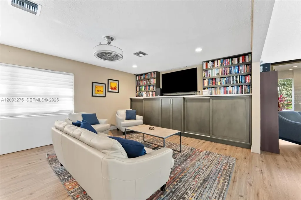 4148 N Palm Forest Drive N Delray Beach FL 33445