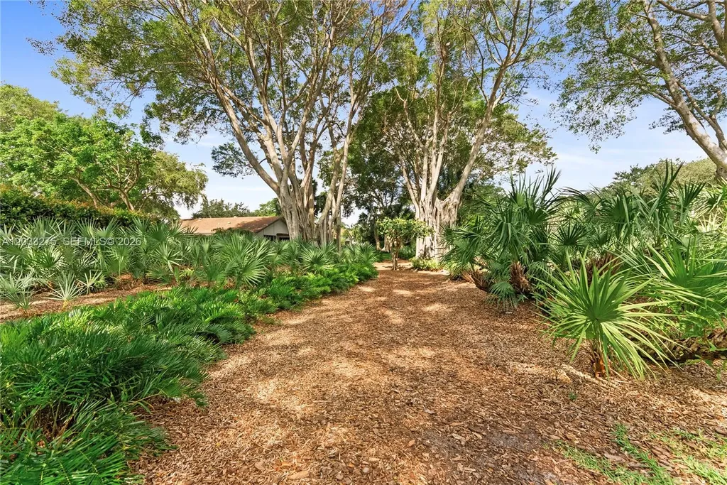 4148 N Palm Forest Drive N Delray Beach FL 33445