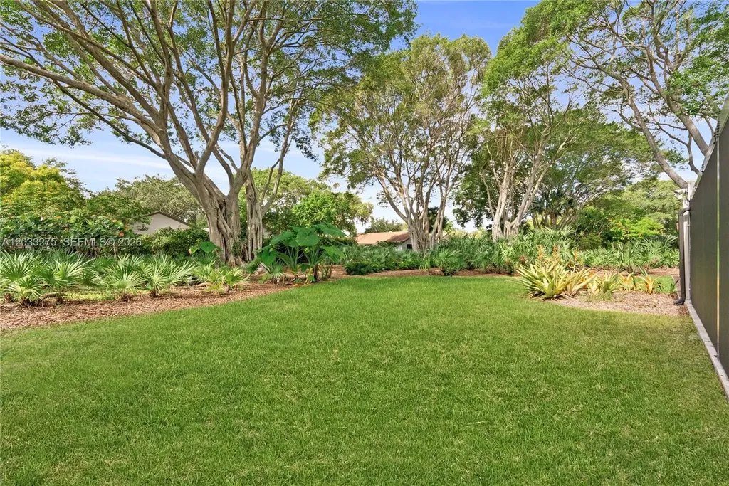 4148 N Palm Forest Drive N Delray Beach FL 33445