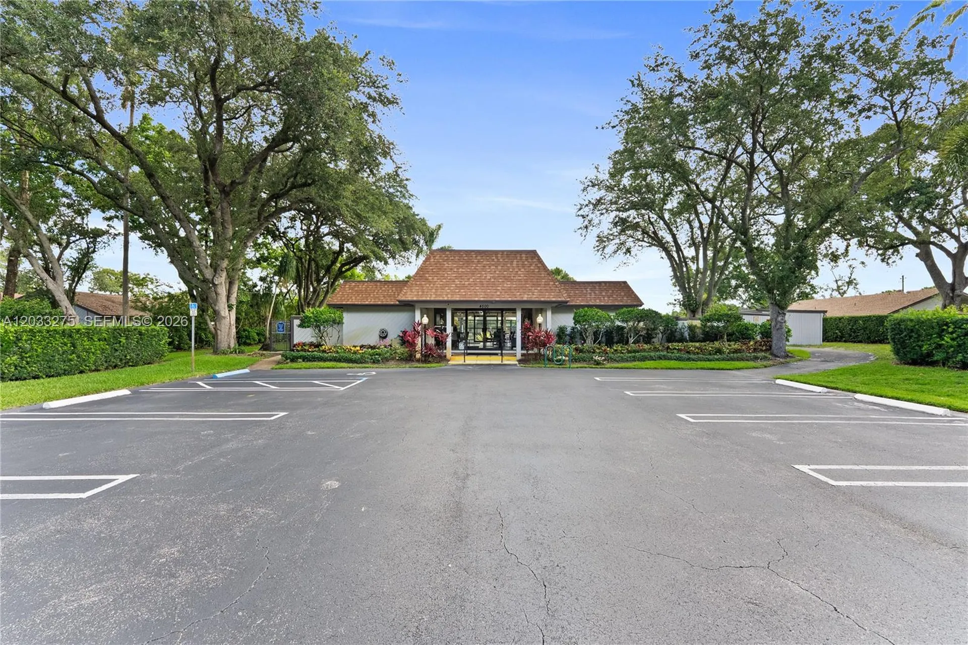 4148 N Palm Forest Drive N Delray Beach FL 33445
