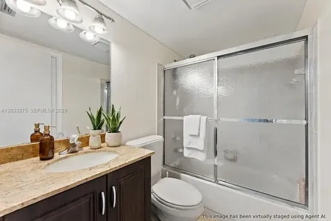 4148 N Palm Forest Drive N Delray Beach FL 33445