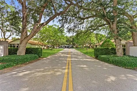 4148 N Palm Forest Drive N Delray Beach FL 33445