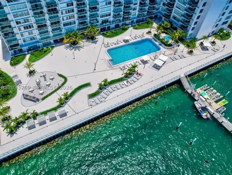1000 West Avenue Miami Beach FL 33139