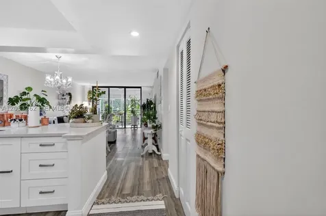 8150 W Mcnab Road Tamarac FL 33321
