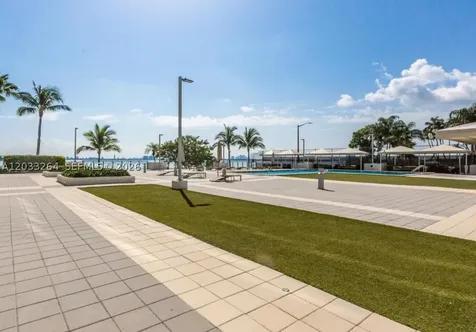 600 NE 36th Street Miami FL 33137