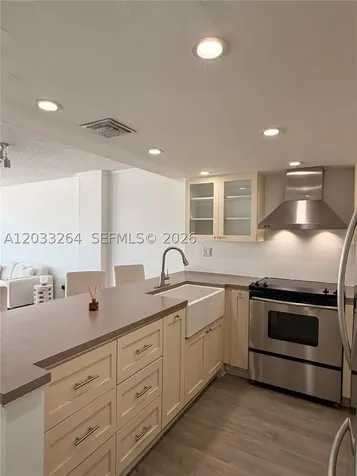 600 NE 36th Street Miami FL 33137
