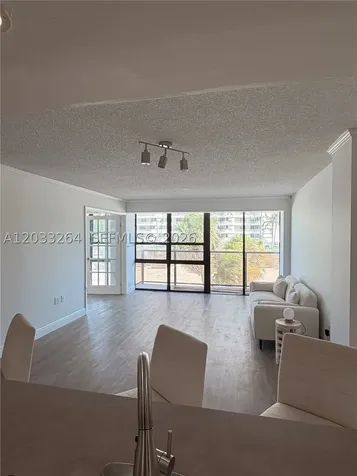 600 NE 36th Street Miami FL 33137