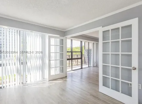 600 NE 36th Street Miami FL 33137