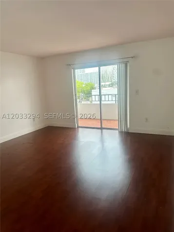 1610 Lenox Avenue Miami Beach FL 33139
