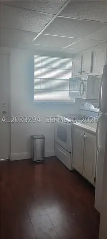 1610 Lenox Avenue Miami Beach FL 33139
