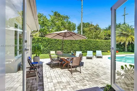 11 NW 97th Street Miami Shores FL 33150