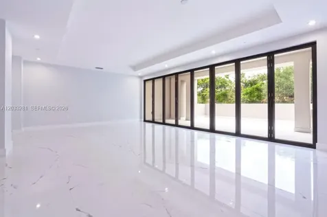 718 Valencia Avenue Coral Gables FL 33134