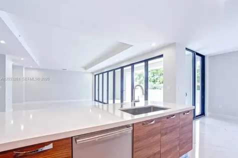 718 Valencia Avenue Coral Gables FL 33134