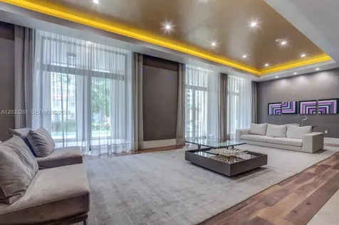 718 Valencia Avenue Coral Gables FL 33134