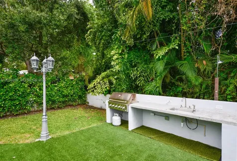 1209 NE 96th Street Miami Shores FL 33138
