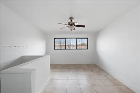 932 SW 6th Street Miami FL 33130
