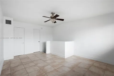 932 SW 6th Street Miami FL 33130