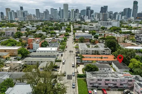 932 SW 6th Street Miami FL 33130