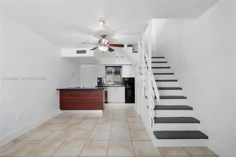 932 SW 6th Street Miami FL 33130