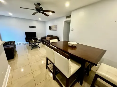 5300 Washington Street Hollywood FL 33021