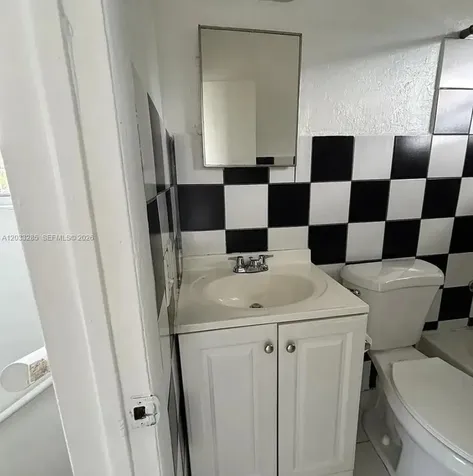 3744 W Hallandale Beach Boulevard Pembroke Park FL 33023