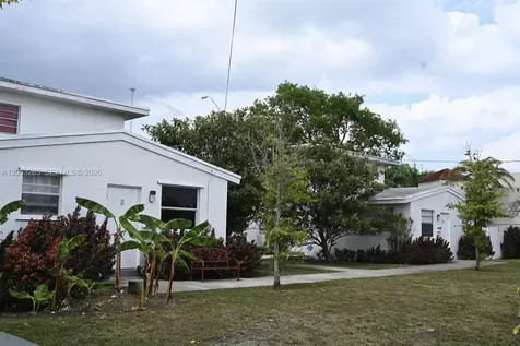 3744 W Hallandale Beach Boulevard Pembroke Park FL 33023