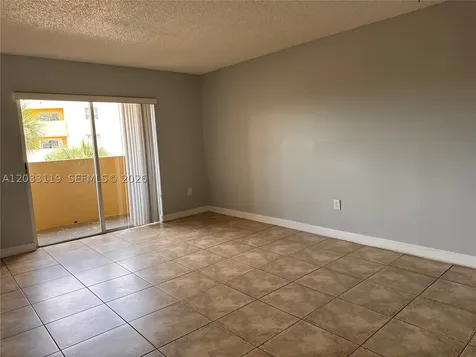 14931 SW 82nd Lane Miami FL 33193
