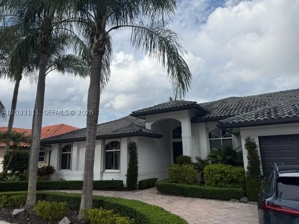 28 NW 108th Way Plantation FL 33324