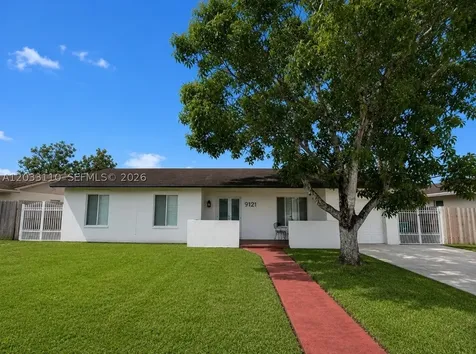 11104 SW 155th Terrace Miami FL 33157