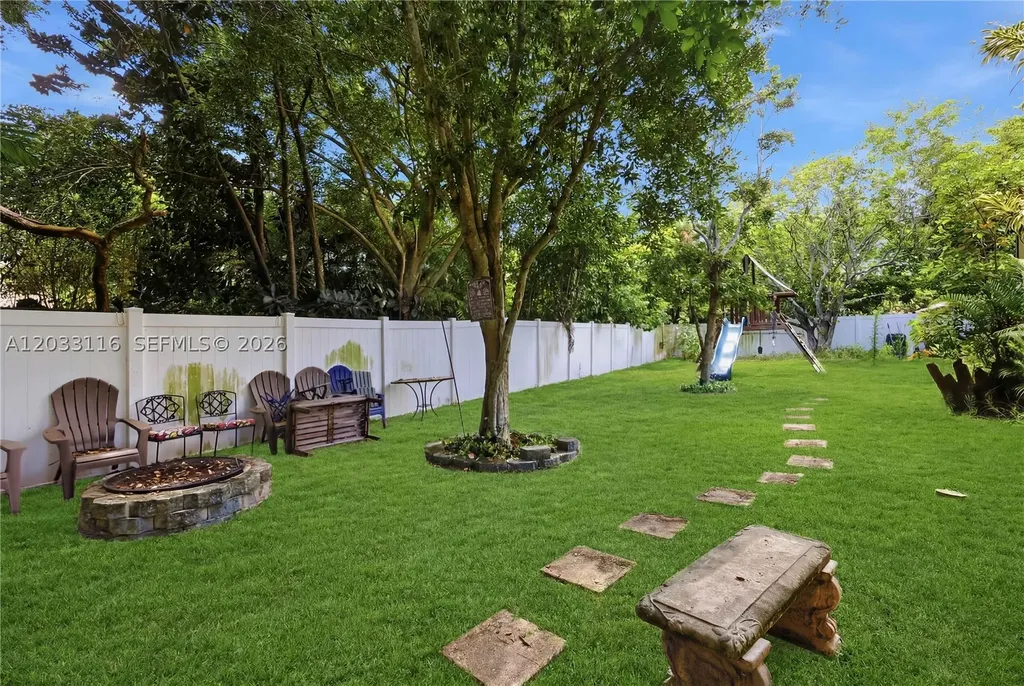 10821 Paso Fino Drive Lake Worth FL 33449