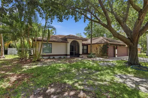 10821 Paso Fino Drive Lake Worth FL 33449
