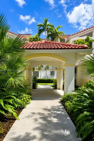 3135 NE 184th Street Aventura FL 33160