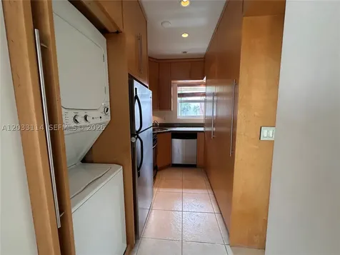 1100 Venetian Way Miami FL 33139