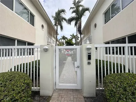 1100 Venetian Way Miami FL 33139