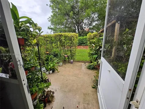 2629 SE 21st Court Homestead FL 33035