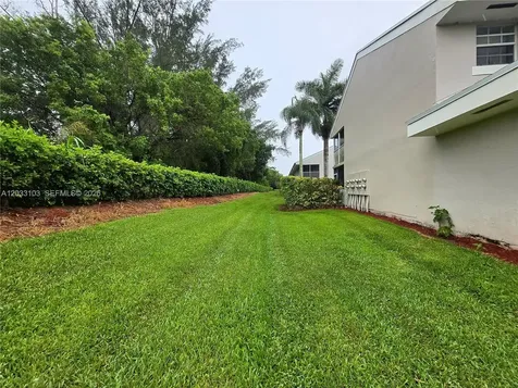 2629 SE 21st Court Homestead FL 33035