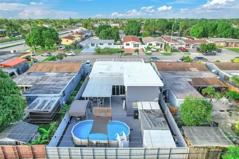 380 W 30th Street Hialeah FL 33012