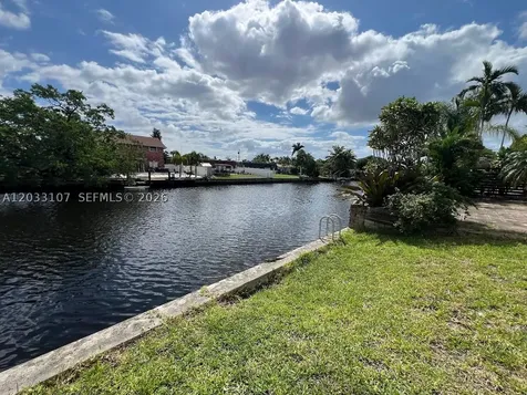 1881 NW 36th Street Oakland Park FL 33309