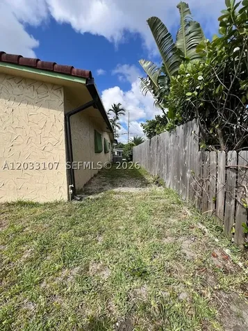 1881 NW 36th Street Oakland Park FL 33309