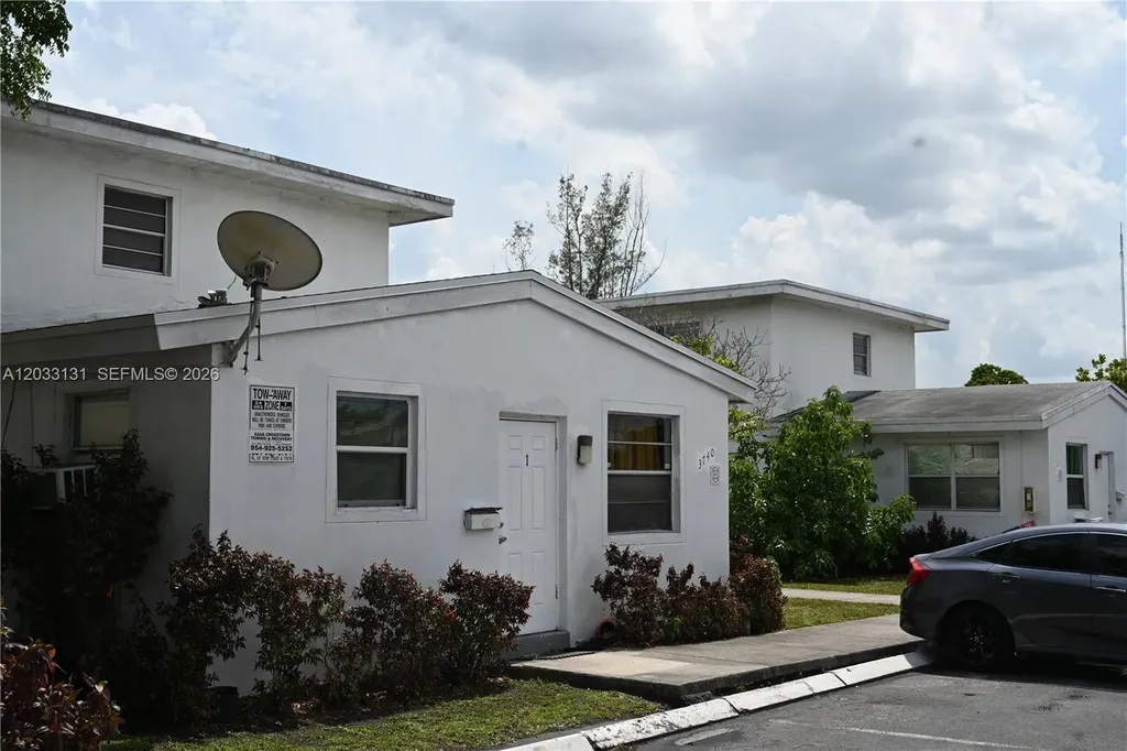3740 W Hallandale Beach Boulevard Pembroke Park FL 33023