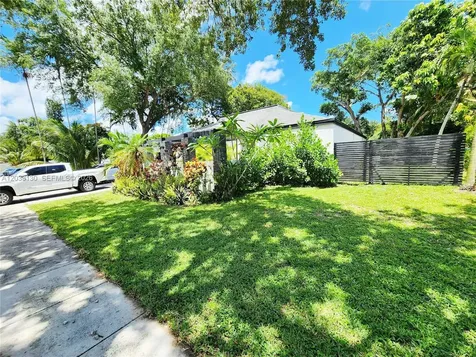 4962 SW 95th Avenue Cooper City FL 33328