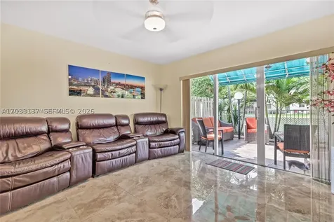 16453 SW 97th Street Miami FL 33196