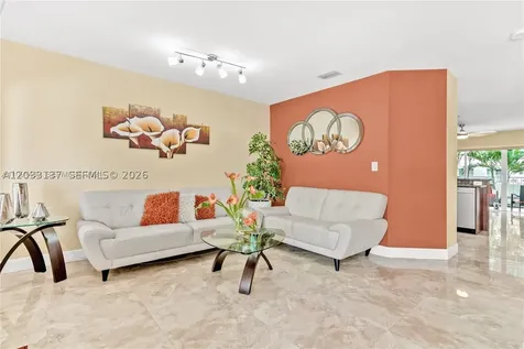 16453 SW 97th Street Miami FL 33196