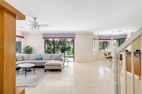 19086 SW 76th Avenue Cutler Bay FL 33157