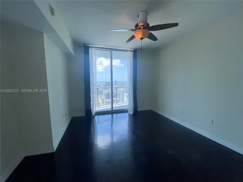 185 SW 7th Street Miami FL 33130